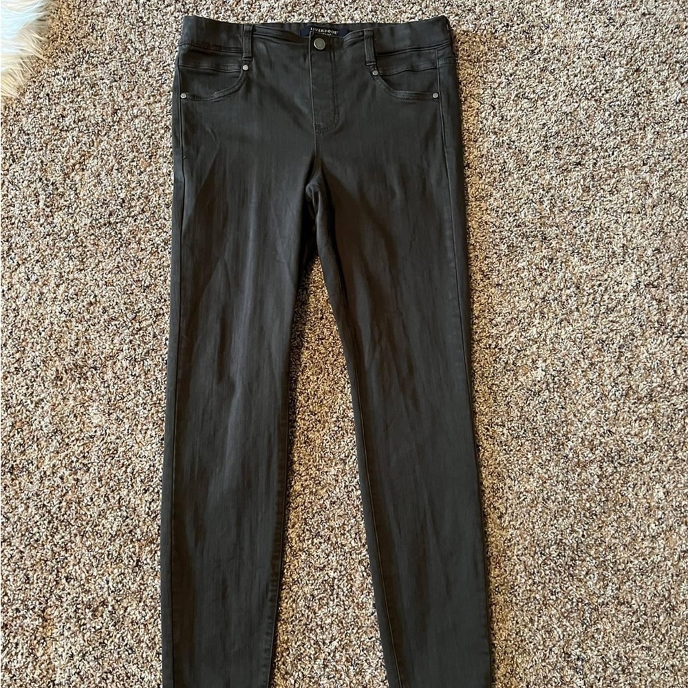Liverpool ankle skinny dark green Gia glider pull ons